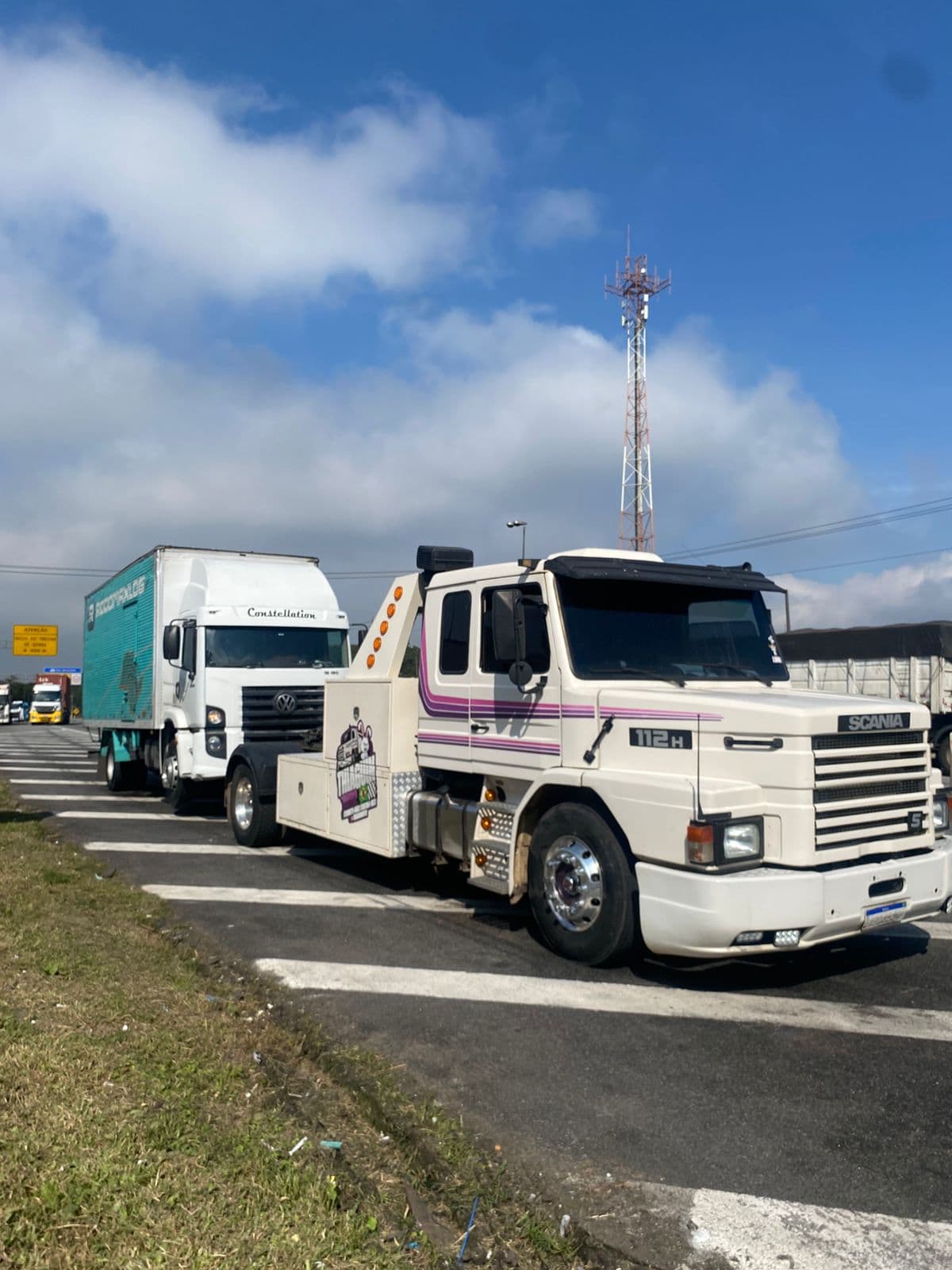 Frota Leocadio Remoções em operação - Foto 11
