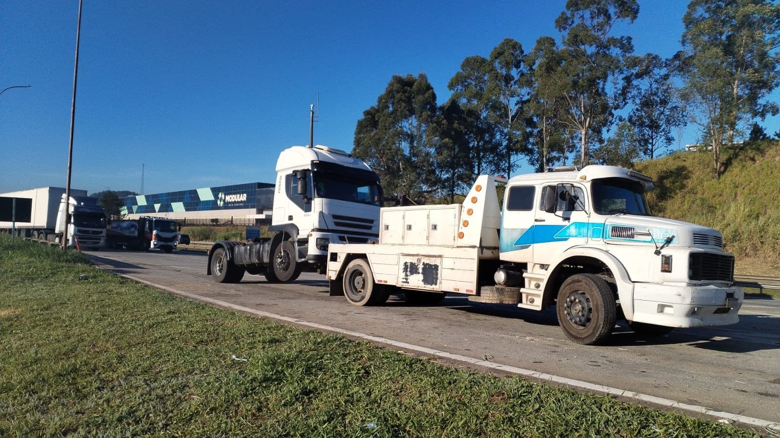 Frota Leocadio Remoções em operação - Foto 28