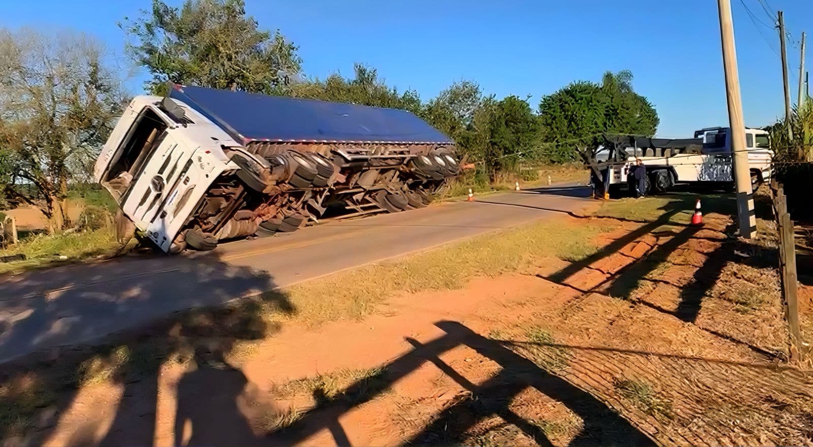 Frota Leocadio Remoções em operação - Foto 35